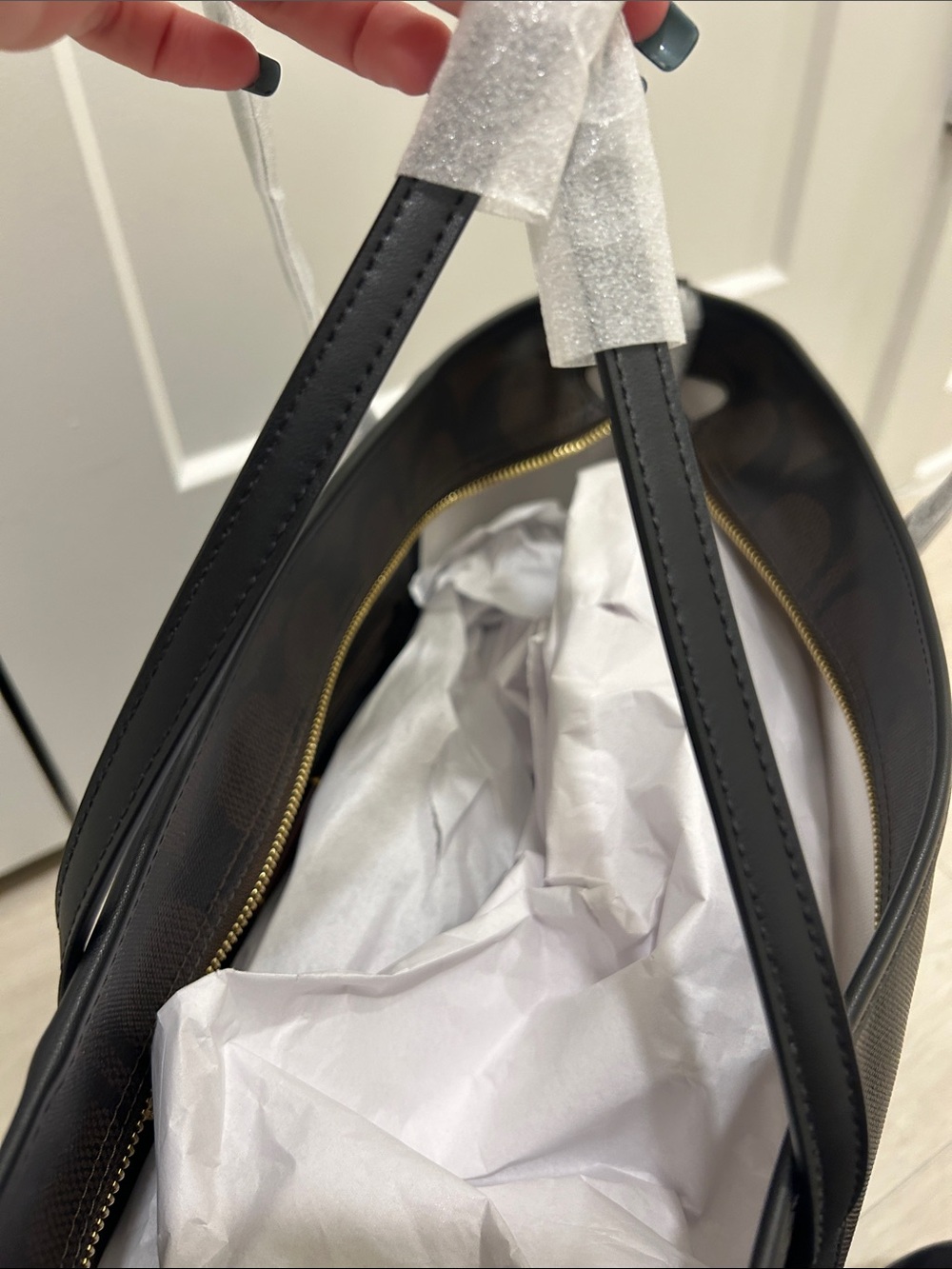 Coach (NWT) Large City Tote Bag In Maxi Signature Canvas - Picture 12 of 15